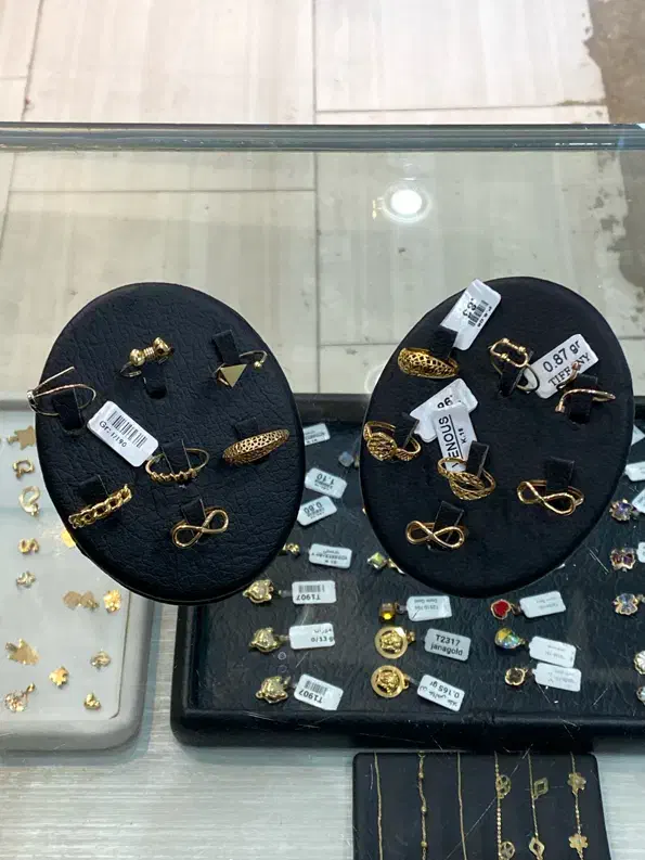 انگشتر زیر یک گرم|جواهرات|بروجرد, |دیوار