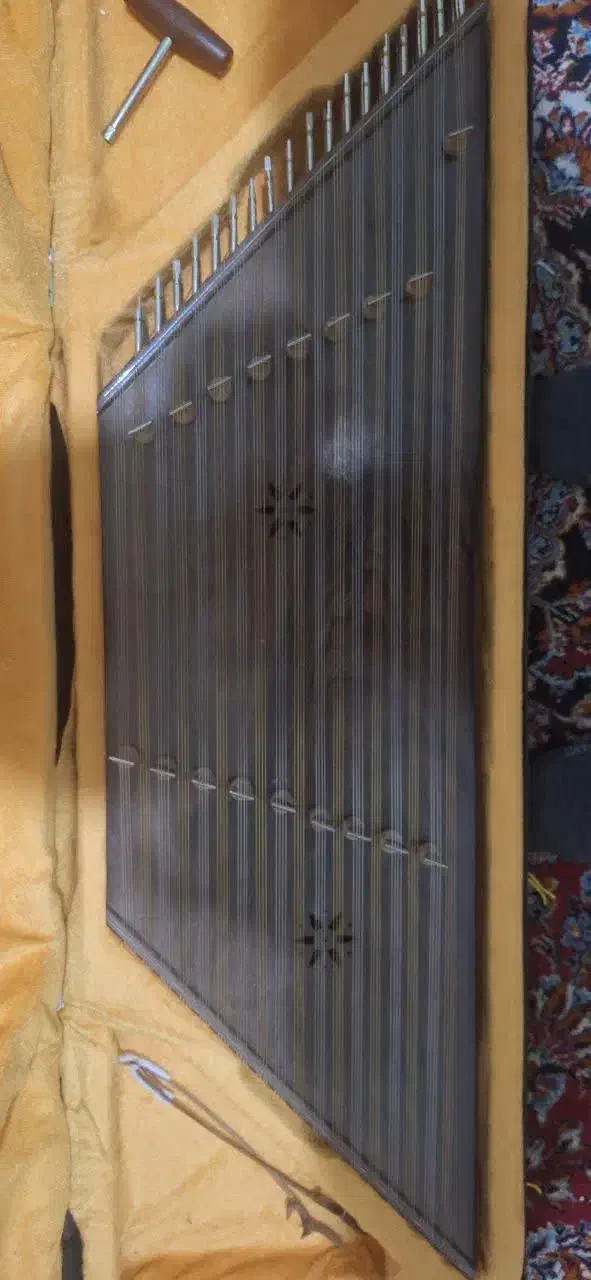 سنتور|سازهای سنتی|نجف‌آباد, کهریزسنگ|دیوار