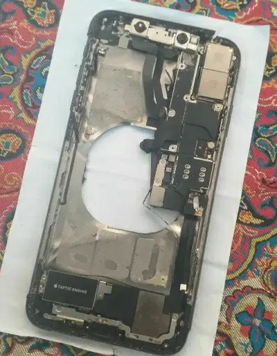 آیفون XS Max   (برد و قطعات)|موبایل|قم, چهل درخت‎|دیوار