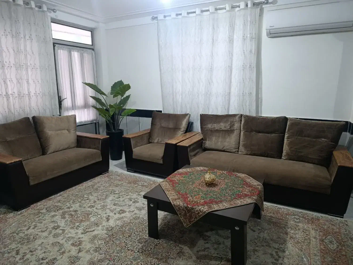 مبلمان هفت نفره|مبلمان خانگی و میز عسلی|بهشهر, |دیوار