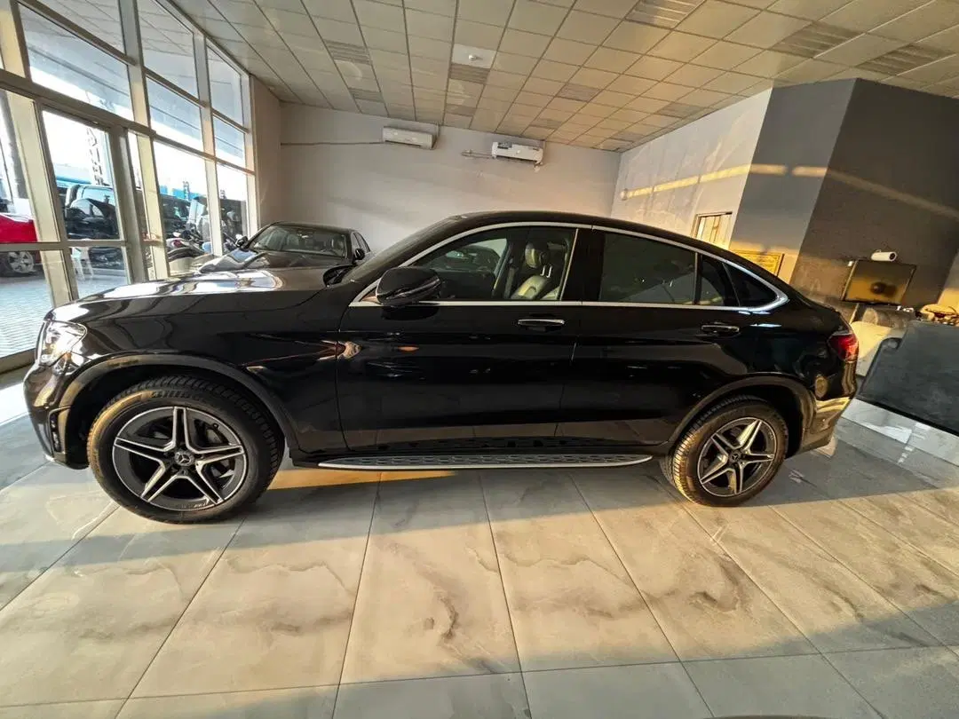 فروش با کارت اقامت MERCEDES BENZ GLC 300 coupe|خودرو سواری و وانت|تهران, عباس‌آباد|دیوار