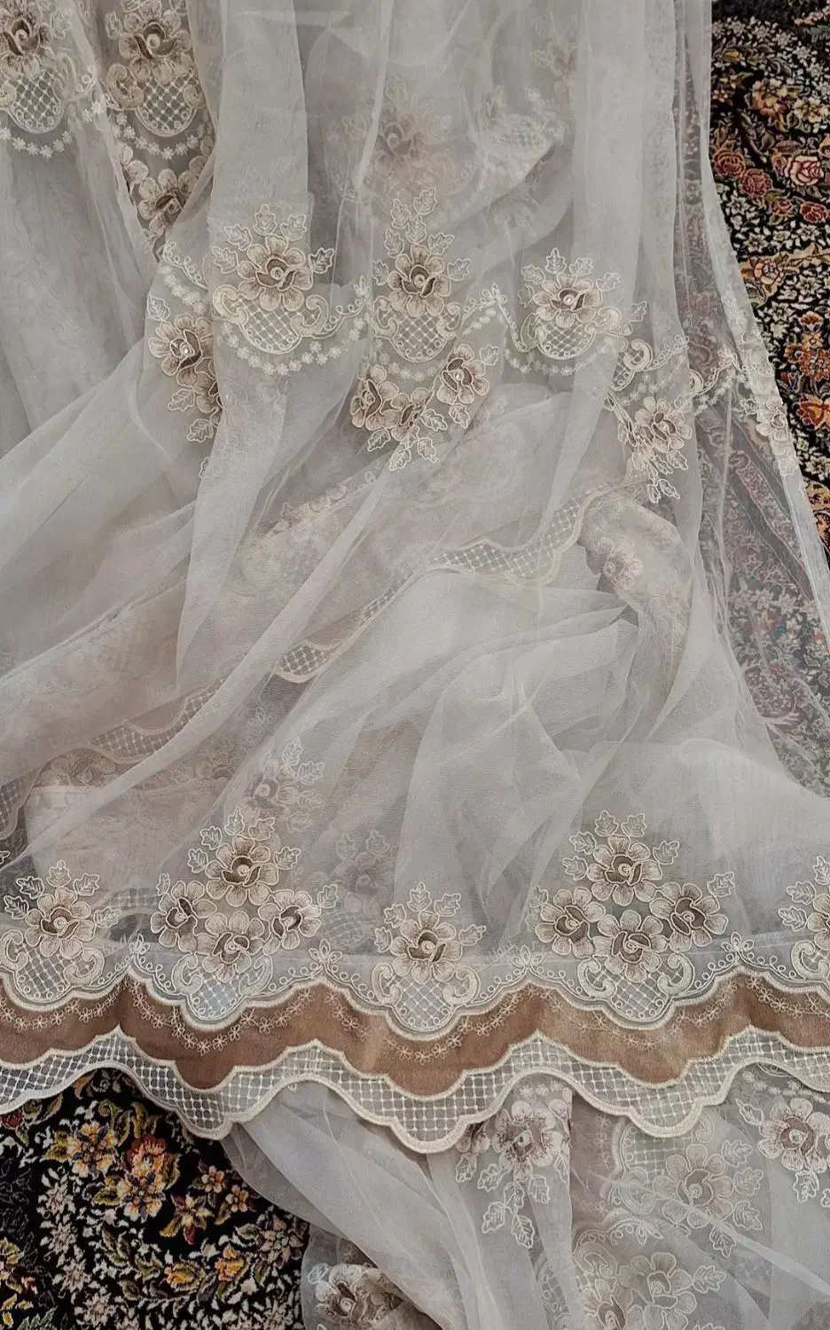 پرده حریر ترک در حد نو|پرده، رانر، رومیزی|تهران, فرزانه|دیوار