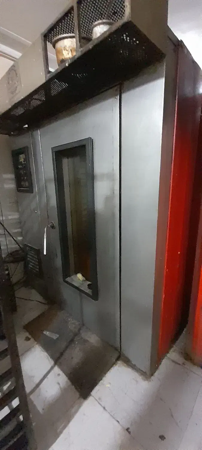 دستگاه فر بزرگ کیک پزی و شیرینی پزی|فروشگاه و مغازه|قم, پردیسان|دیوار