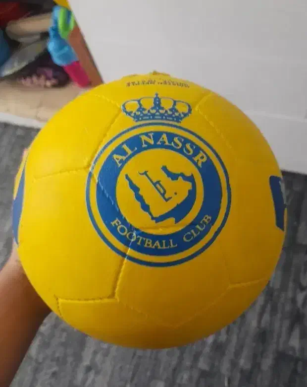 تعدادی توپ وسایل بازی و صندلی|تجهیزات ورزشی|مشهد, شهید هاشمی نژاد|دیوار