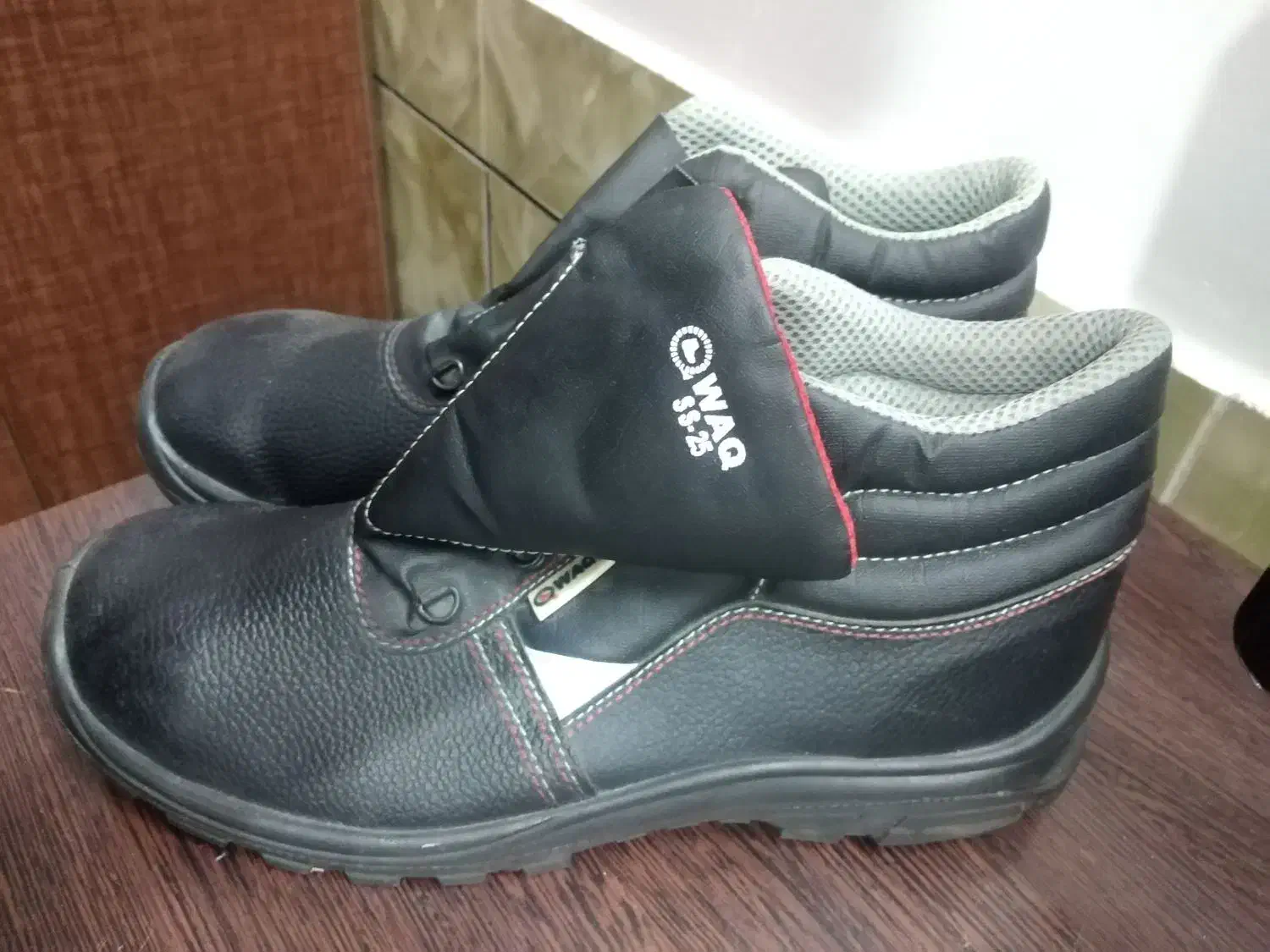 کفش ایمنی|کیف، کفش، کمربند|جهرم, |دیوار