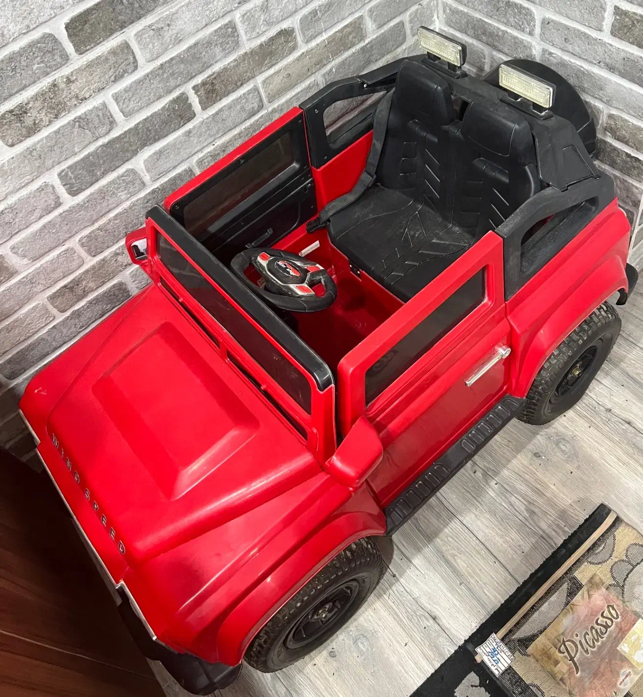 ماشین شارژی دوموتوره دست دوم|اسباب‌بازی بچه|تهران, سعادت‌آباد|دیوار