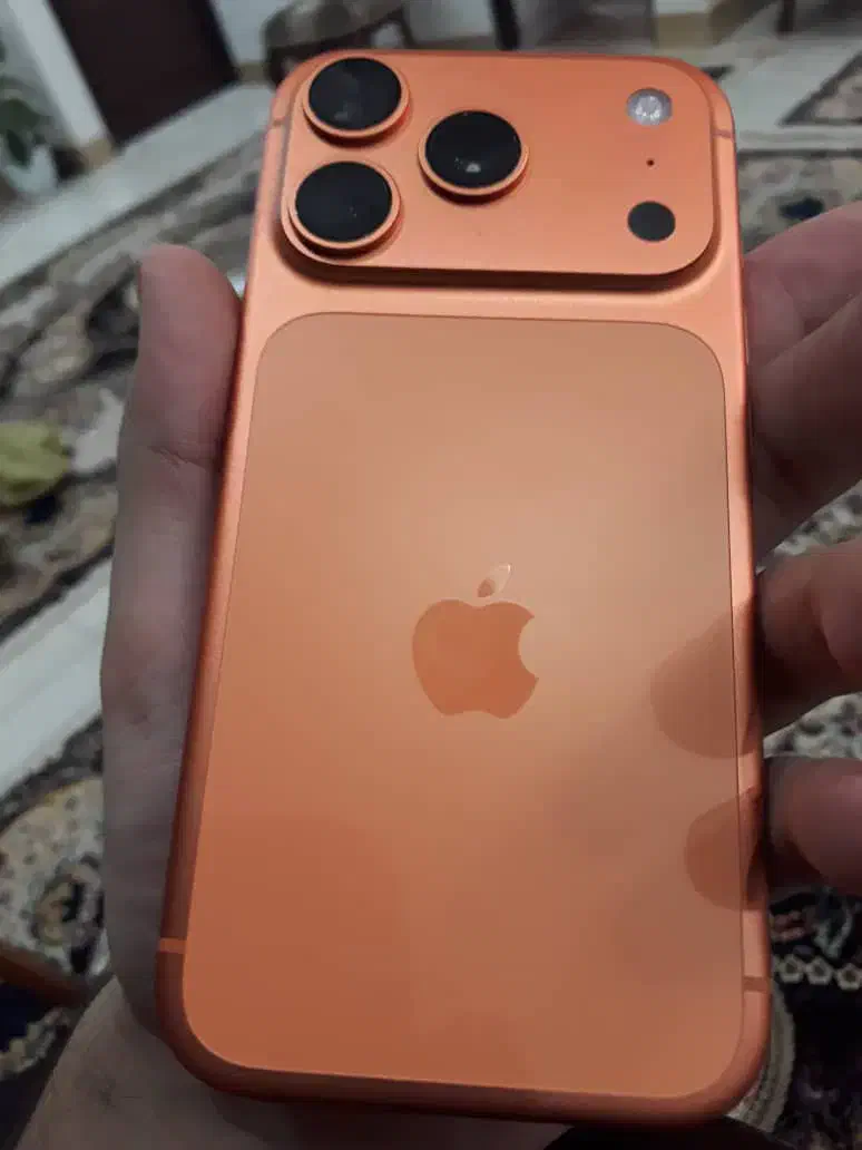 17pro|موبایل|قم, شهرک شهرداری|دیوار