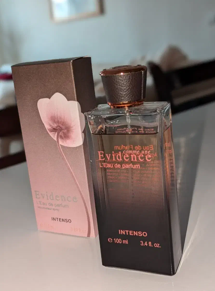 عطر اویدنس اینتنس اماراتی اصل|آرایشی، بهداشتی، درمانی|بومهن, |دیوار