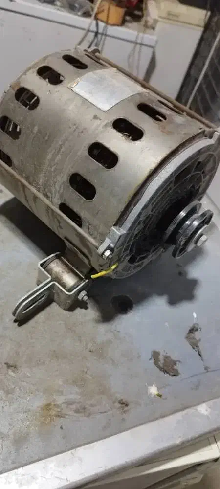 خرید یخچال.موتورهای سوخته کولر. یخچال. مس و برنز|خدمات پیشه و مهارت|صدرا-فارس, فاز ۱|دیوار