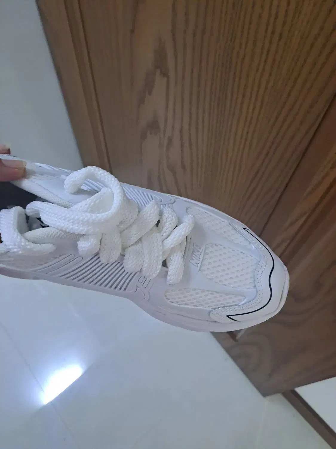 کتونی سفید نو|کیف، کفش، کمربند|کاشان, بازار کاشان|دیوار