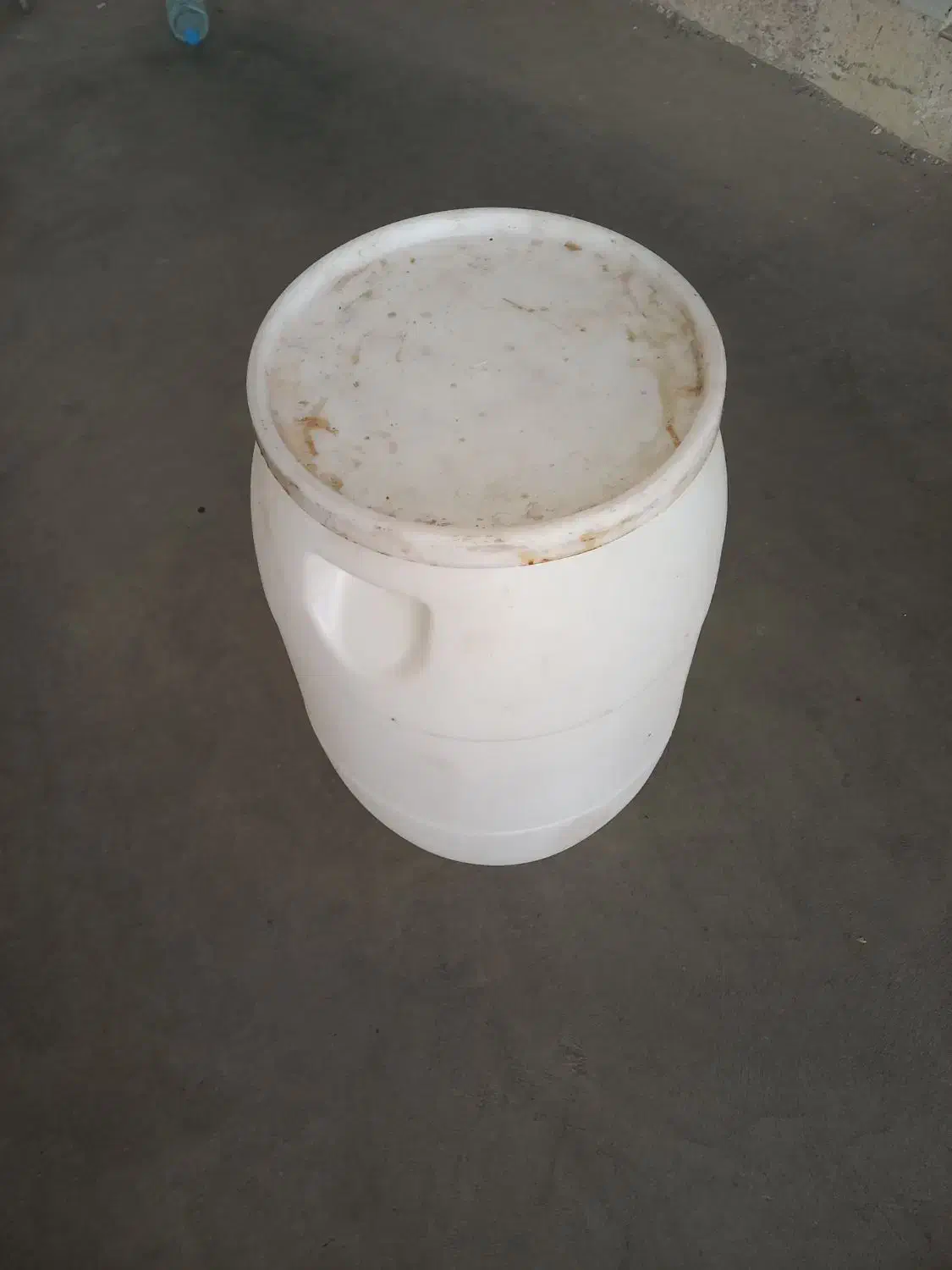 فروش دبه های بزرگ|ظروف نگهدارنده، پلاستیکی، یک‌بارمصرف|صدرا-فارس, فاز ۱|دیوار