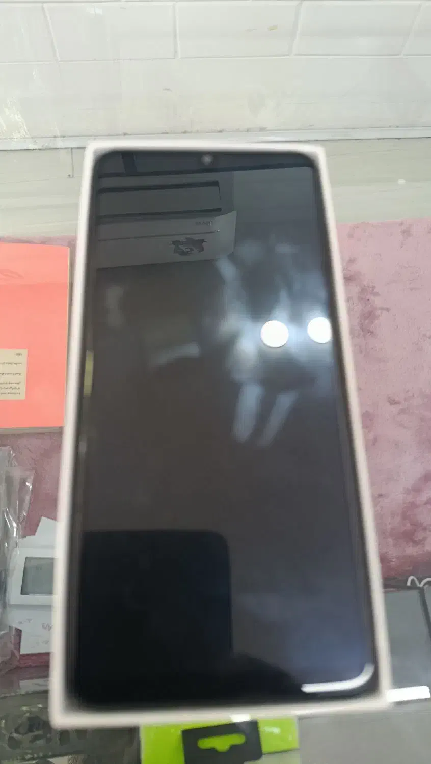 گوشیm32|موبایل|برخوار, |دیوار