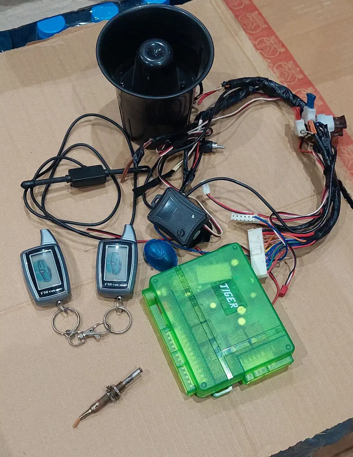 دزگیرماجیکار|قطعات یدکی و لوازم جانبی|آستانه اشرفیه, |دیوار