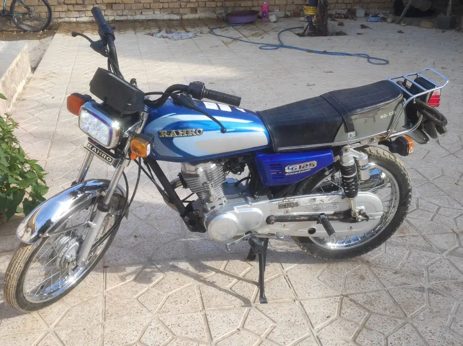 رهرو ۴۰۱ مدارک کامل|موتورسیکلت|شیراز, ستارخان|دیوار