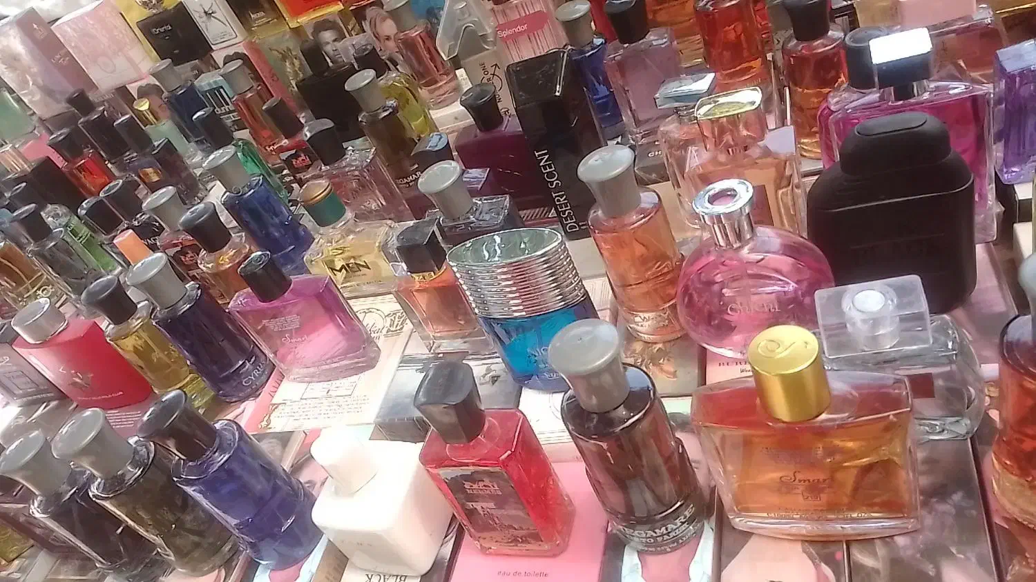 چهل تا یکجا|لباس|تبریز, |دیوار