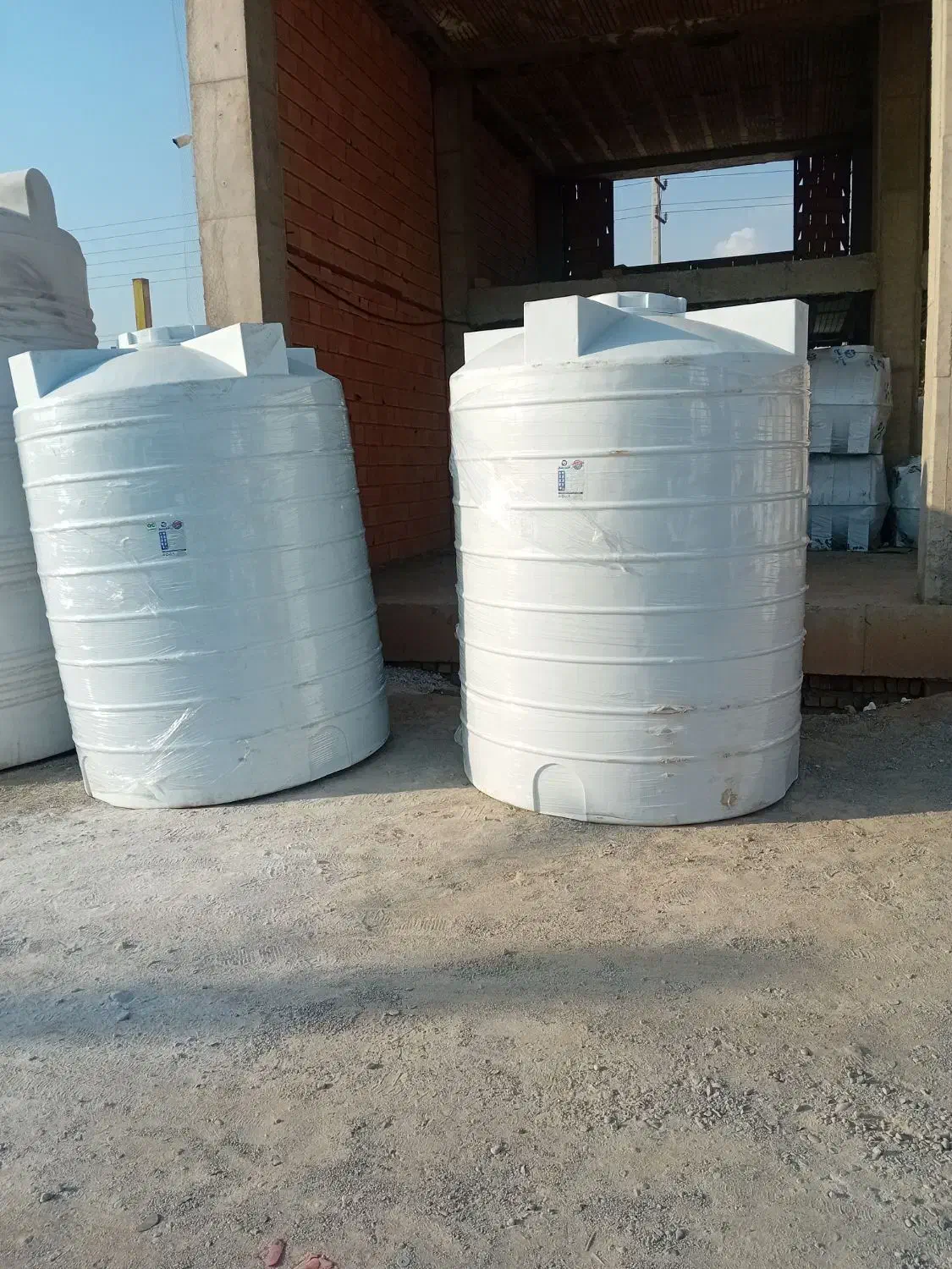 ۵۰۰۰ لیتری پلی اتیلن منبع آب تانکرسوخت|مصالح و تجهیزات ساختمان|کرج, دهقان ویلا|دیوار