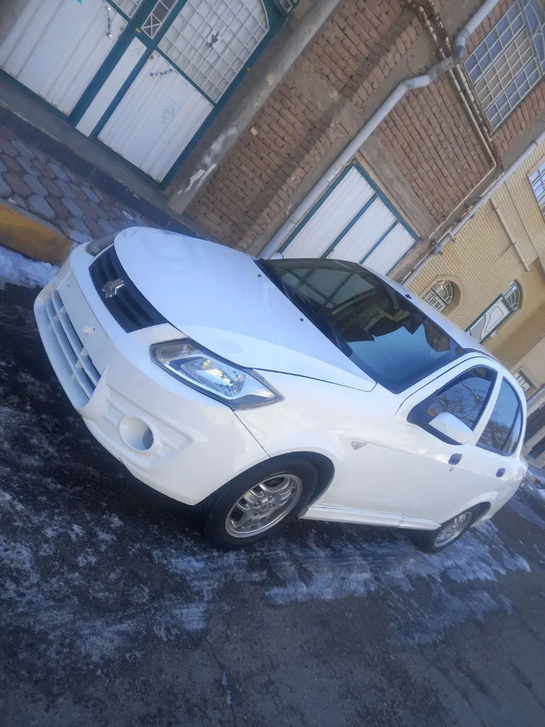 ساینا مدل ۱۳۹۵|خودرو سواری و وانت|تبریز, |دیوار