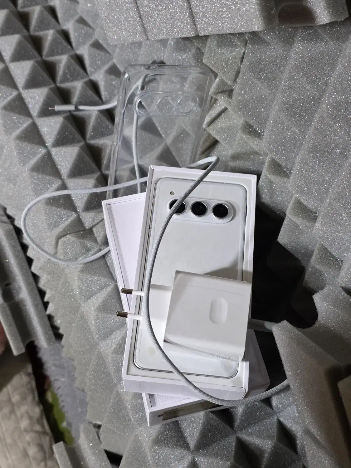 گوشی داریا باند ۲ نو همراه باشارژر|موبایل|قم, شهدا|دیوار