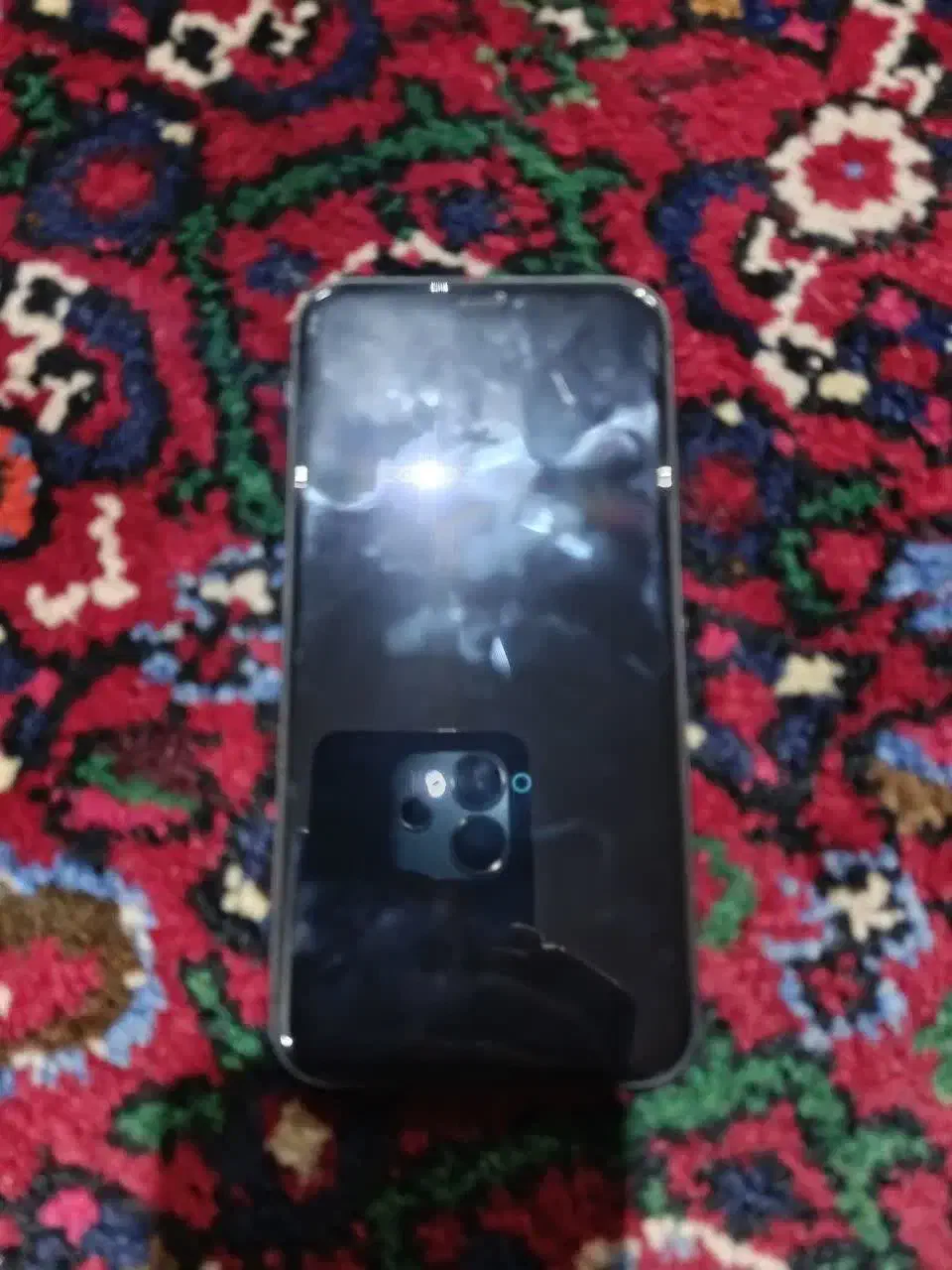 یک دستگاه گوشی ایفون ۱۱نرومال|موبایل|همدان, |دیوار