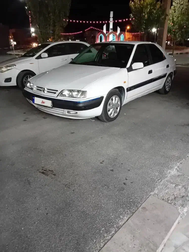 زانتیا ۸۸سفید|خودرو سواری و وانت|اراک, |دیوار