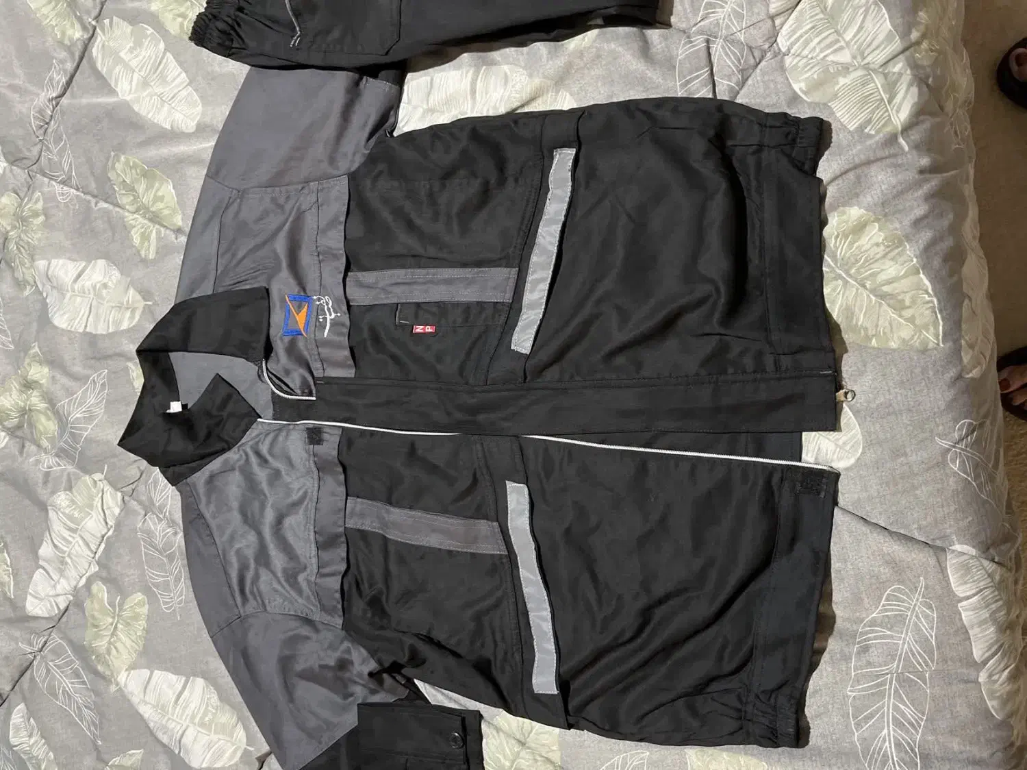 لباس کارگاهی|لباس|شیراز, شهرک گلدشت محمدی|دیوار