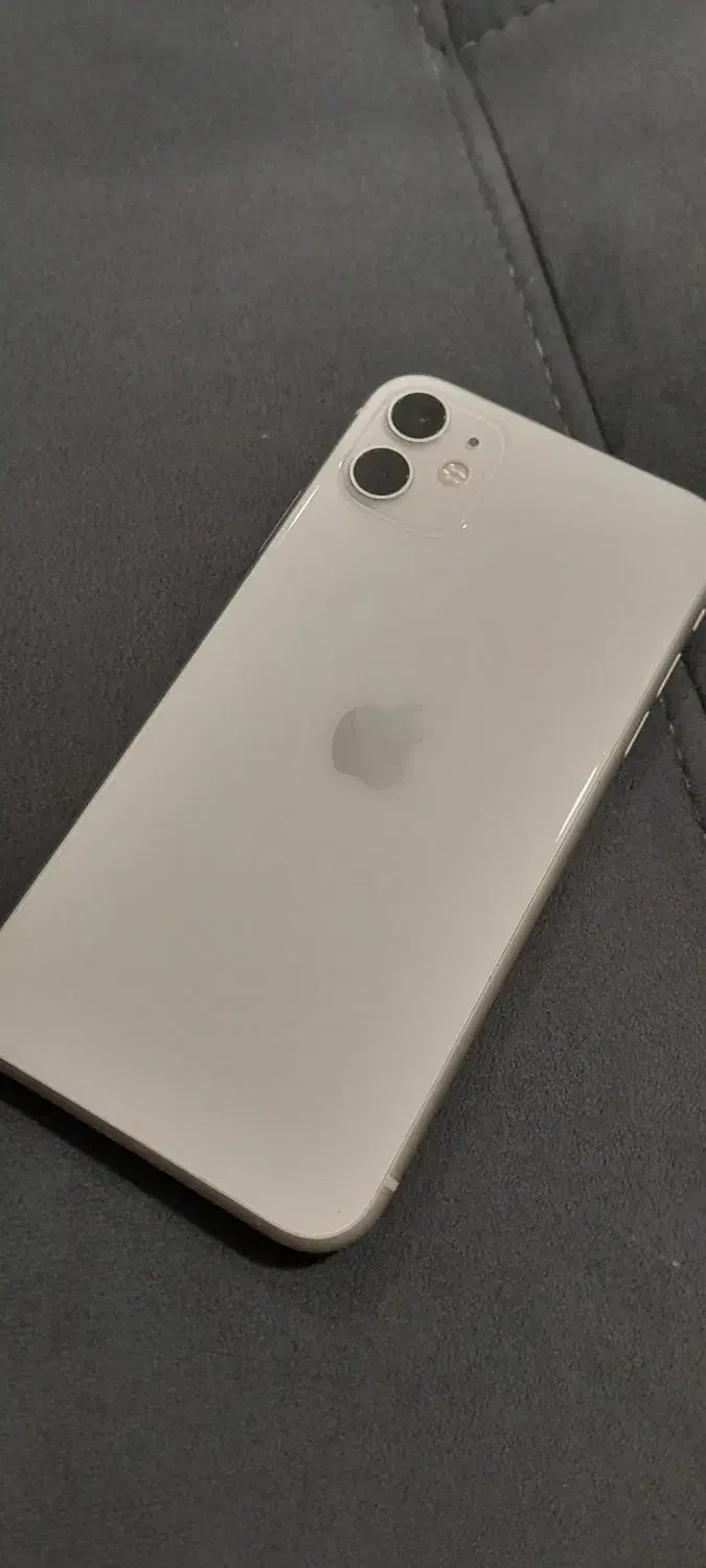 iphon 11 normal|موبایل|تهران, استخر|دیوار
