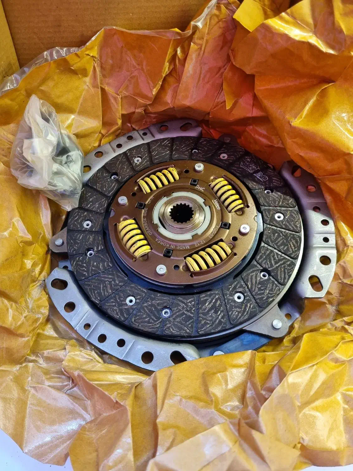 دیسک و صفحه (کیت کلاچ) والئو آبی (valeo) ضمانتی|قطعات یدکی و لوازم جانبی|مشهد, مشهدقلی|دیوار