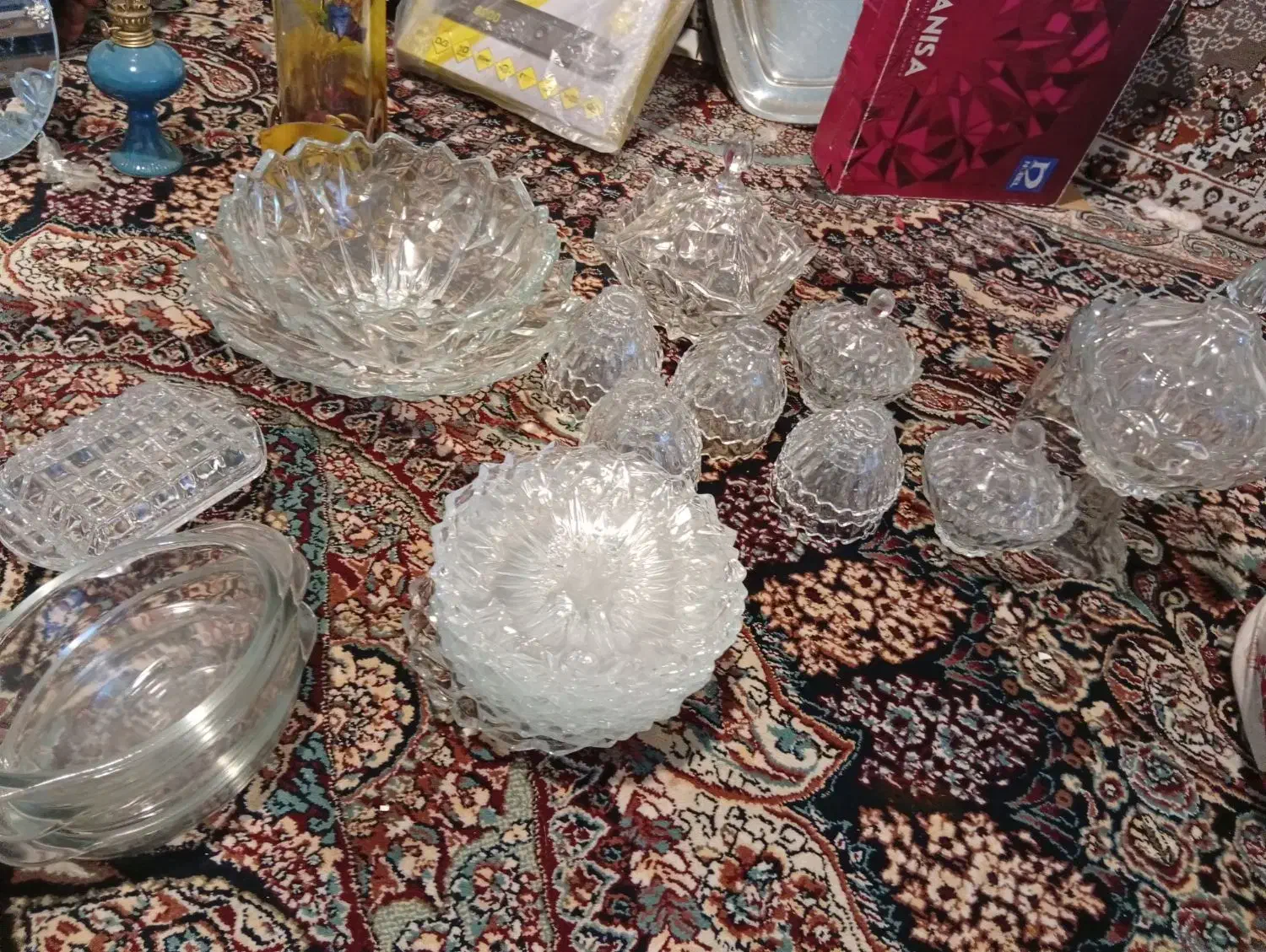 سفید|ظروف سرو و پذیرایی|قم, ولیعصر|دیوار