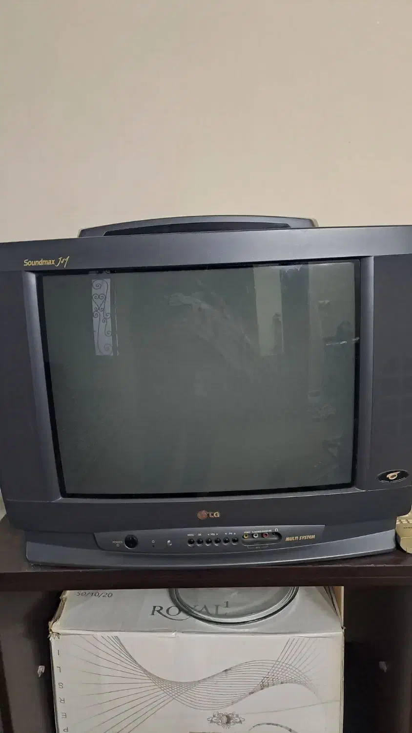 تلویزیون|تلویزیون و پروژکتور|بروجرد, |دیوار