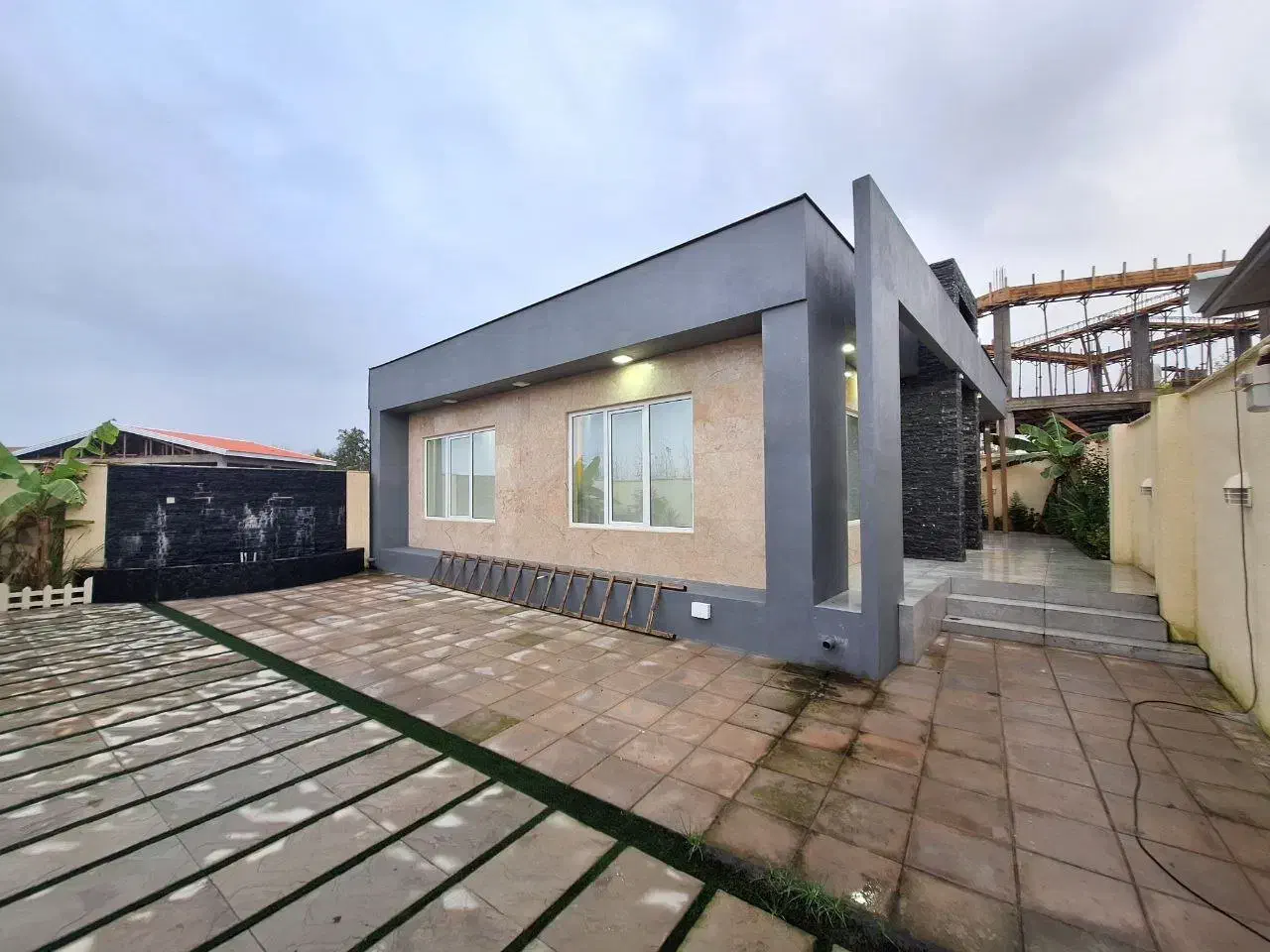 ویلا خوش ساخت / مبله|فروش خانه و ویلا|خشکبیجار, |دیوار