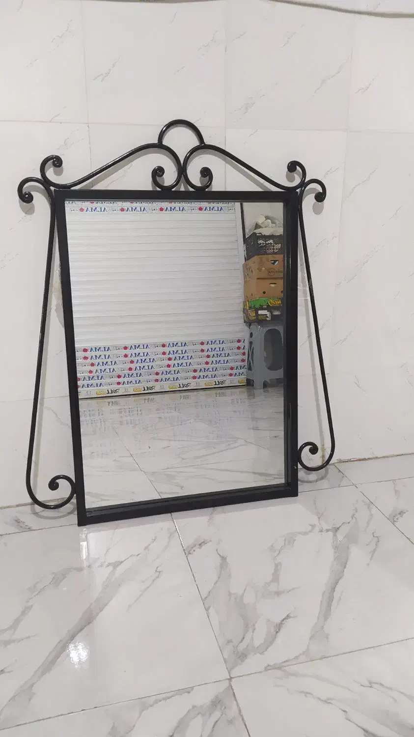 آینه با قاب فلزی|آینه|گلستان (تهران), |دیوار