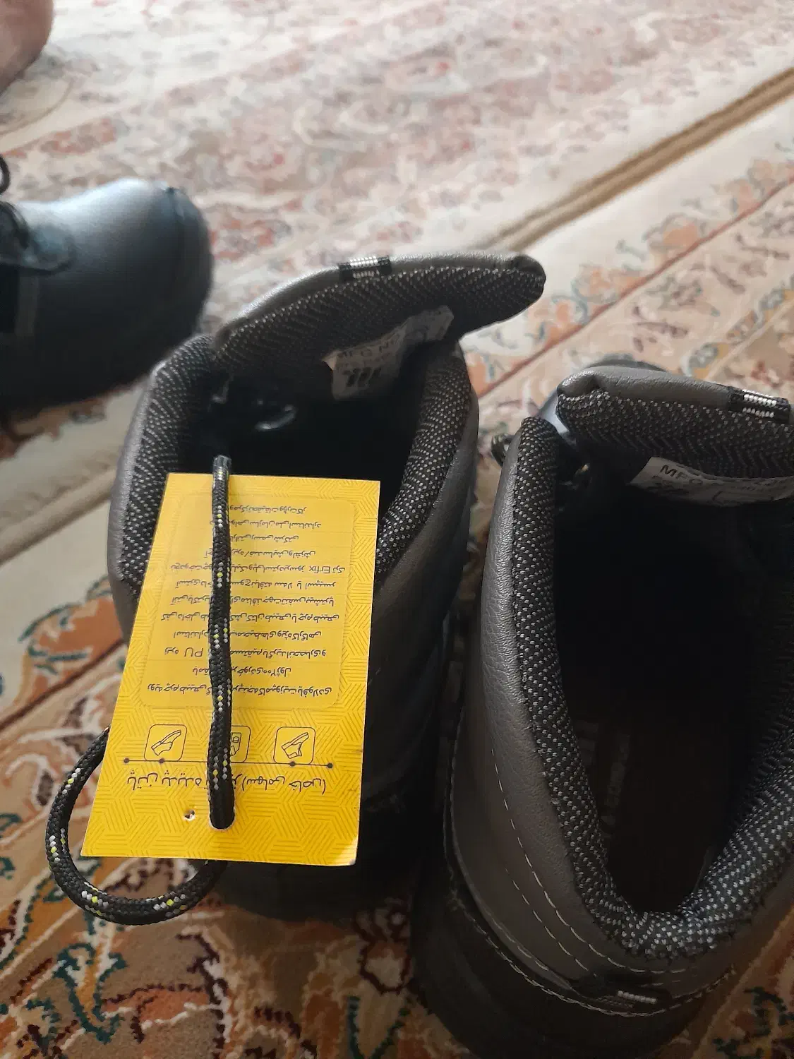 کفش ایمنی کار  سایز ۴۲ نو مارک سفتی پاتال|کیف، کفش، کمربند|اصفهان, فرودگاه شهید بهشتی|دیوار