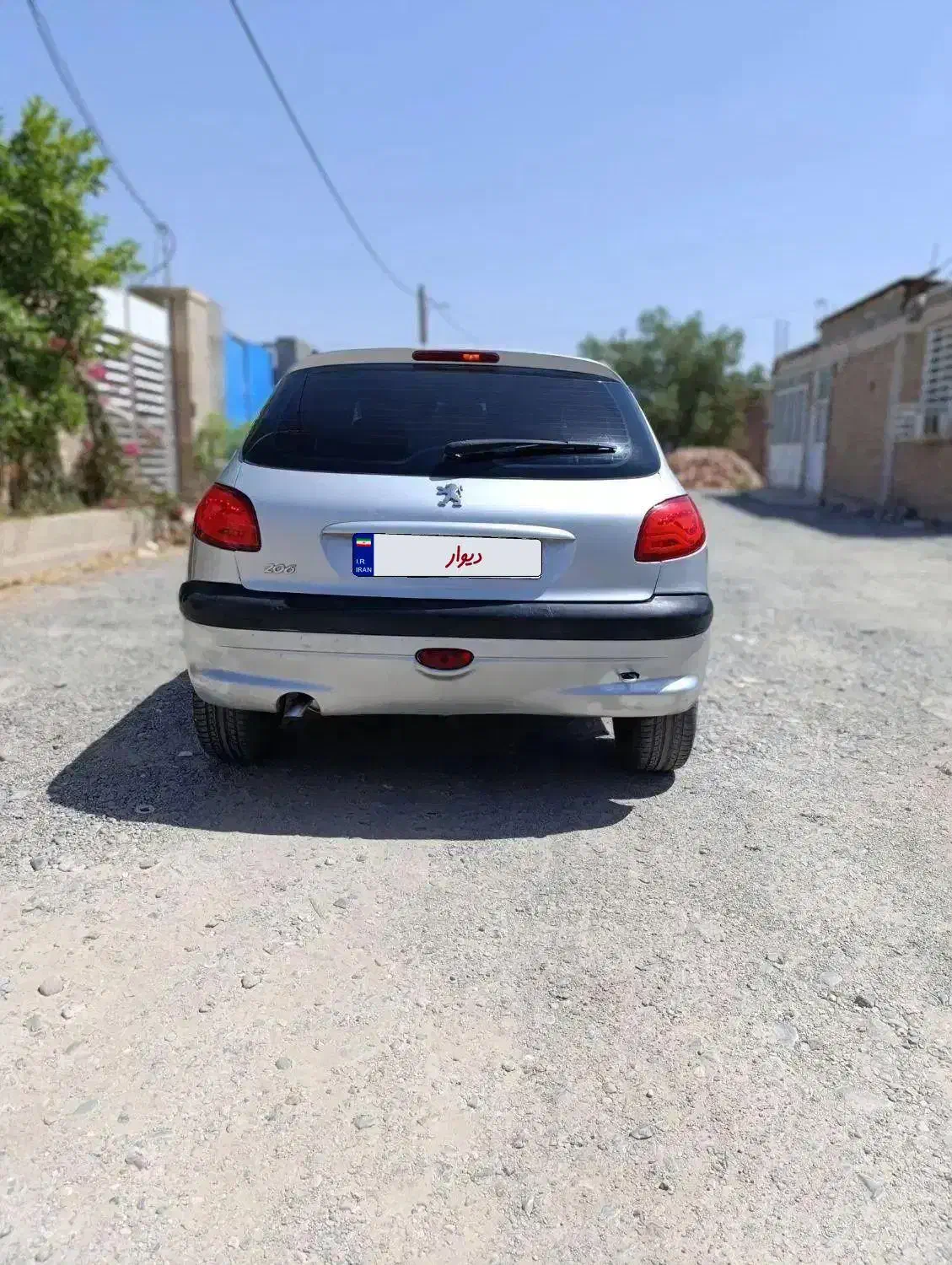 ۲۰۶ یک ماه متور تعمیر شده،خونگی تمیزمدل ۸۳|خودرو سواری و وانت|جیرفت, |دیوار