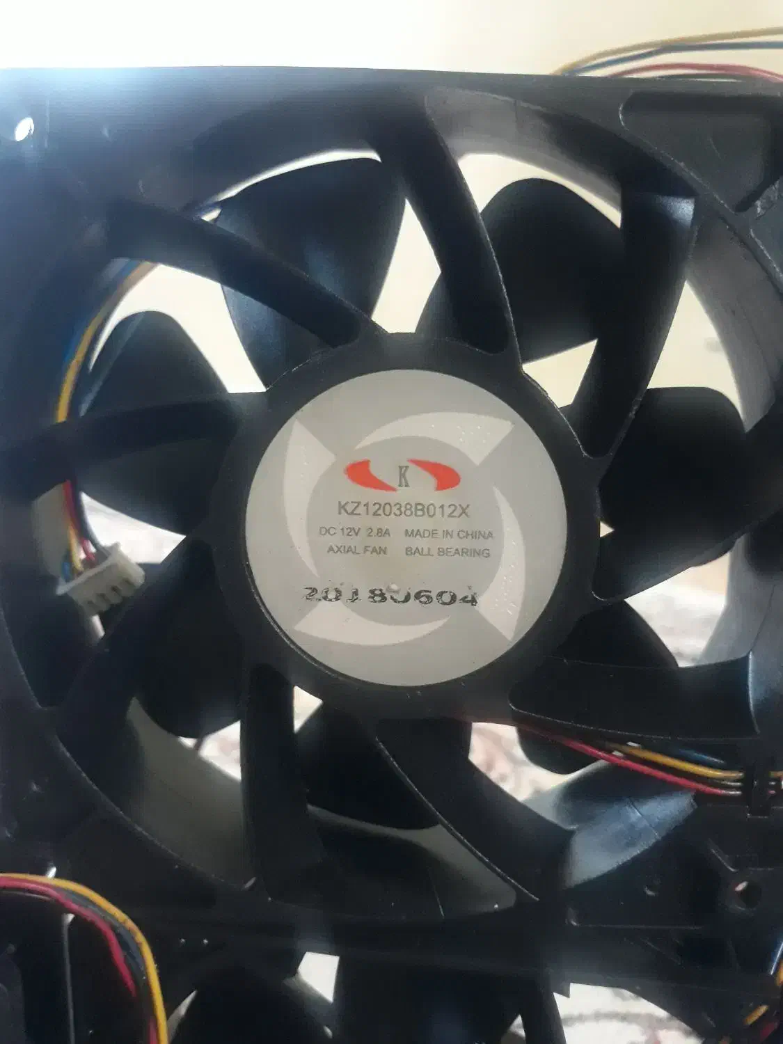 فن ماینر|قطعات و لوازم جانبی رایانه|اندیشه, اندیشه فاز ۳|دیوار