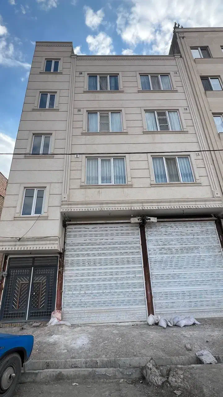 واحد 100متری واقع در پاکدشت بهرخیابان اصلی|فروش آپارتمان|پاکدشت, حصار امیر|دیوار