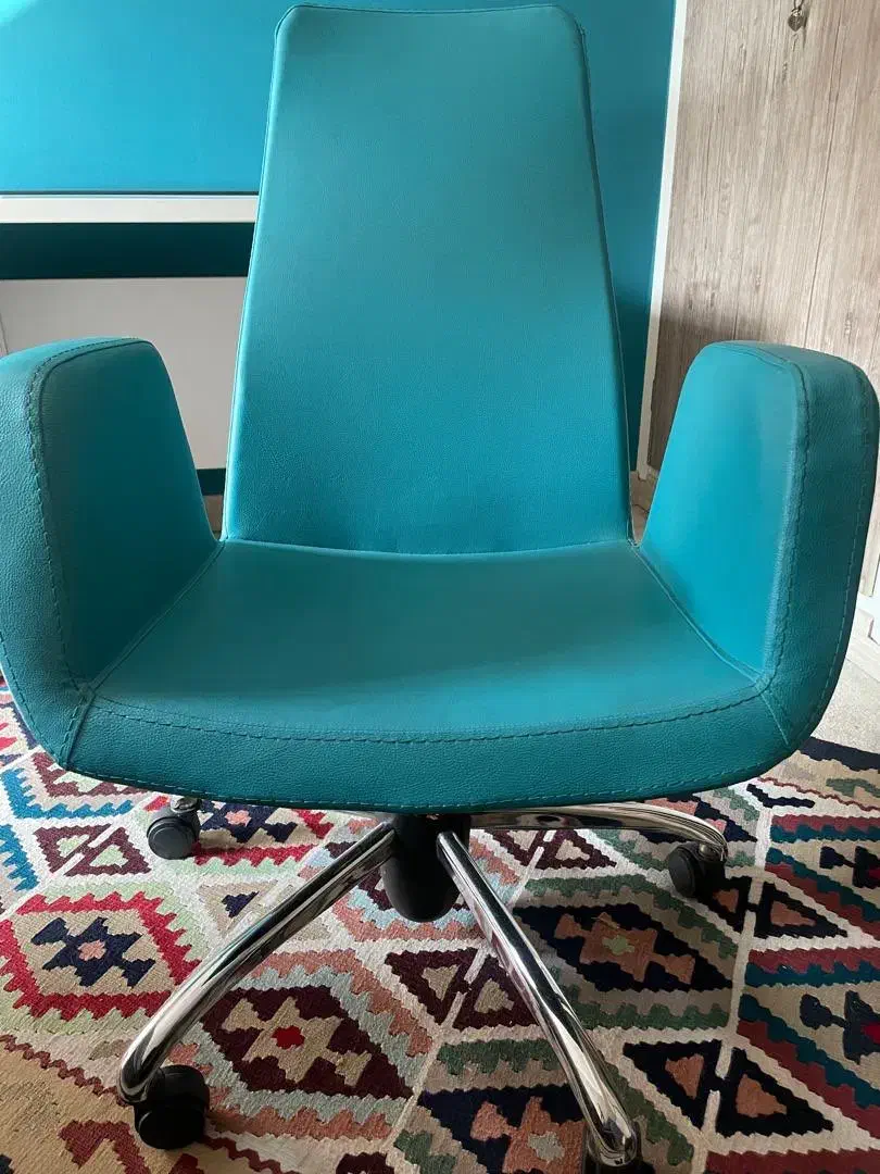 صندلی چرخشی مارک هلگر|صندلی و نیمکت|تهران, زعفرانیه|دیوار