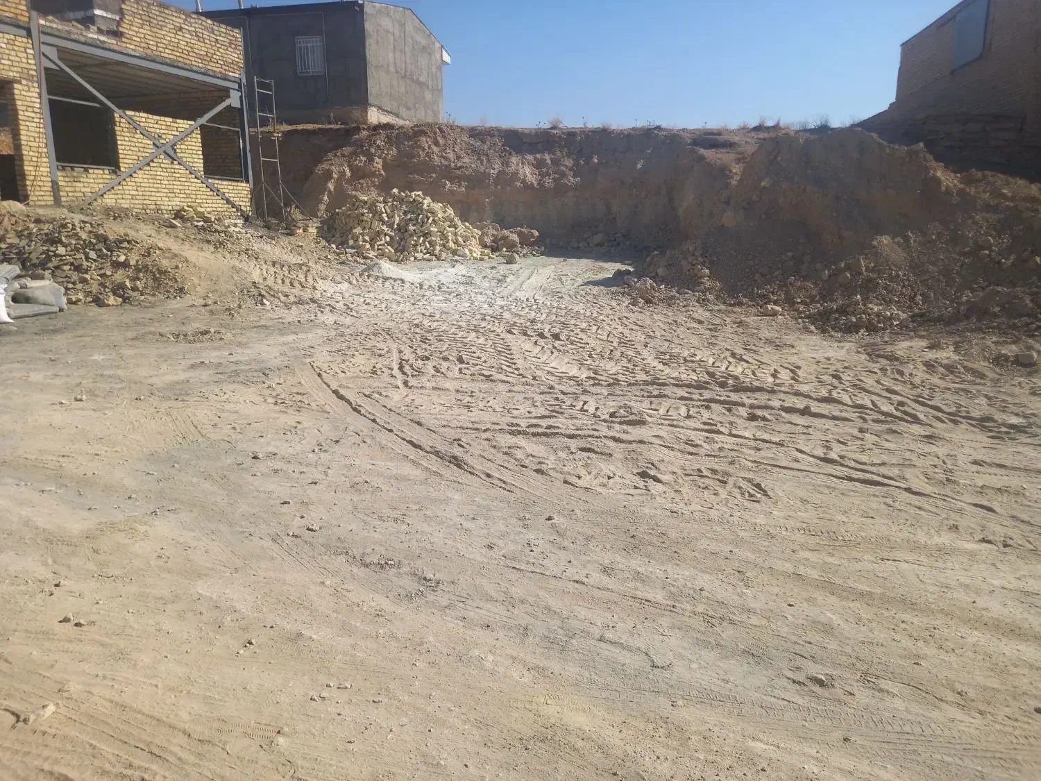 زمین فروشی شهر تلخاب|فروش زمین و ملک کلنگی|خنجین, |دیوار