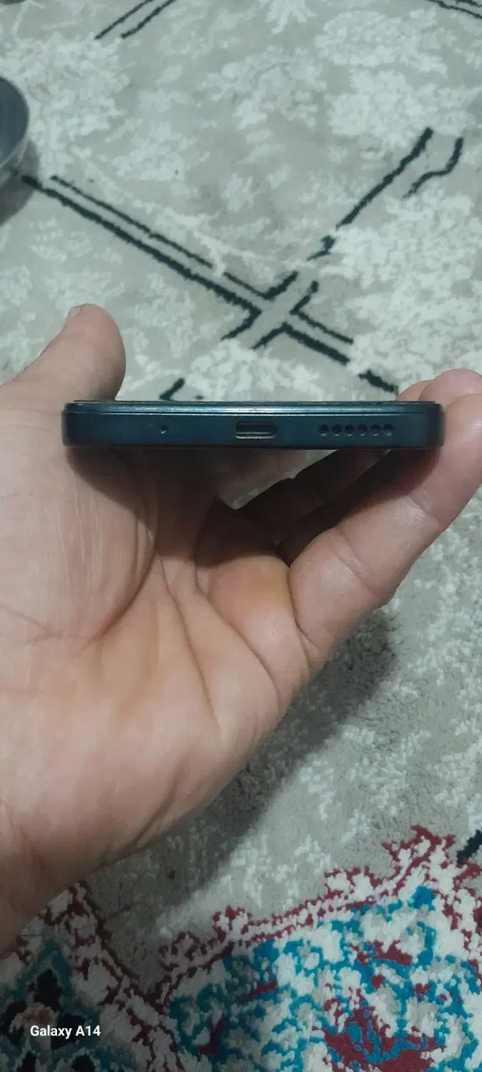 نقدی|موبایل|بجنورد, |دیوار