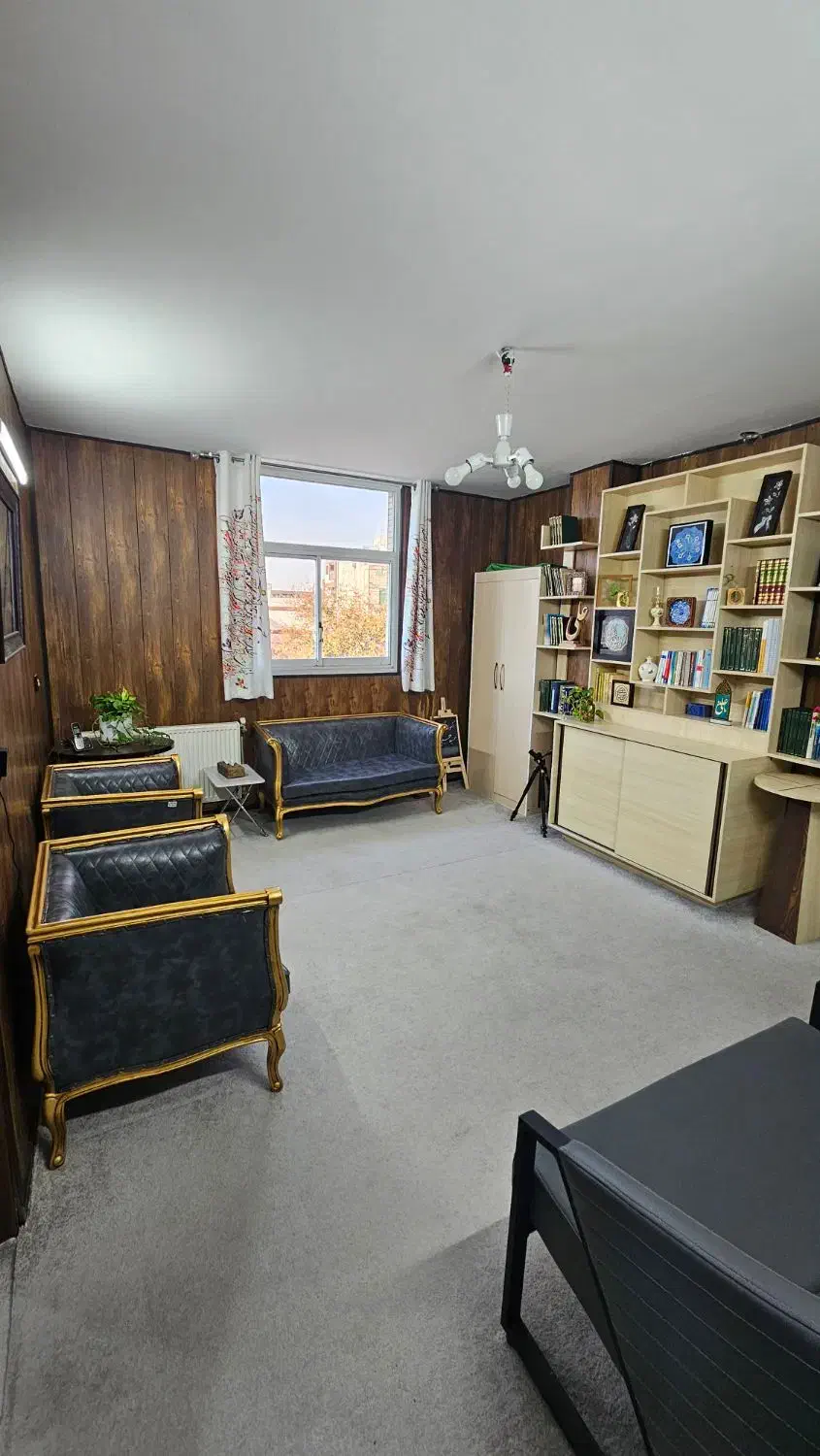 دفتر کار سه اتاق + پذیرایی|فروش دفتر کار، اتاق اداری، مطب|اصفهان, شهرک کاوه|دیوار