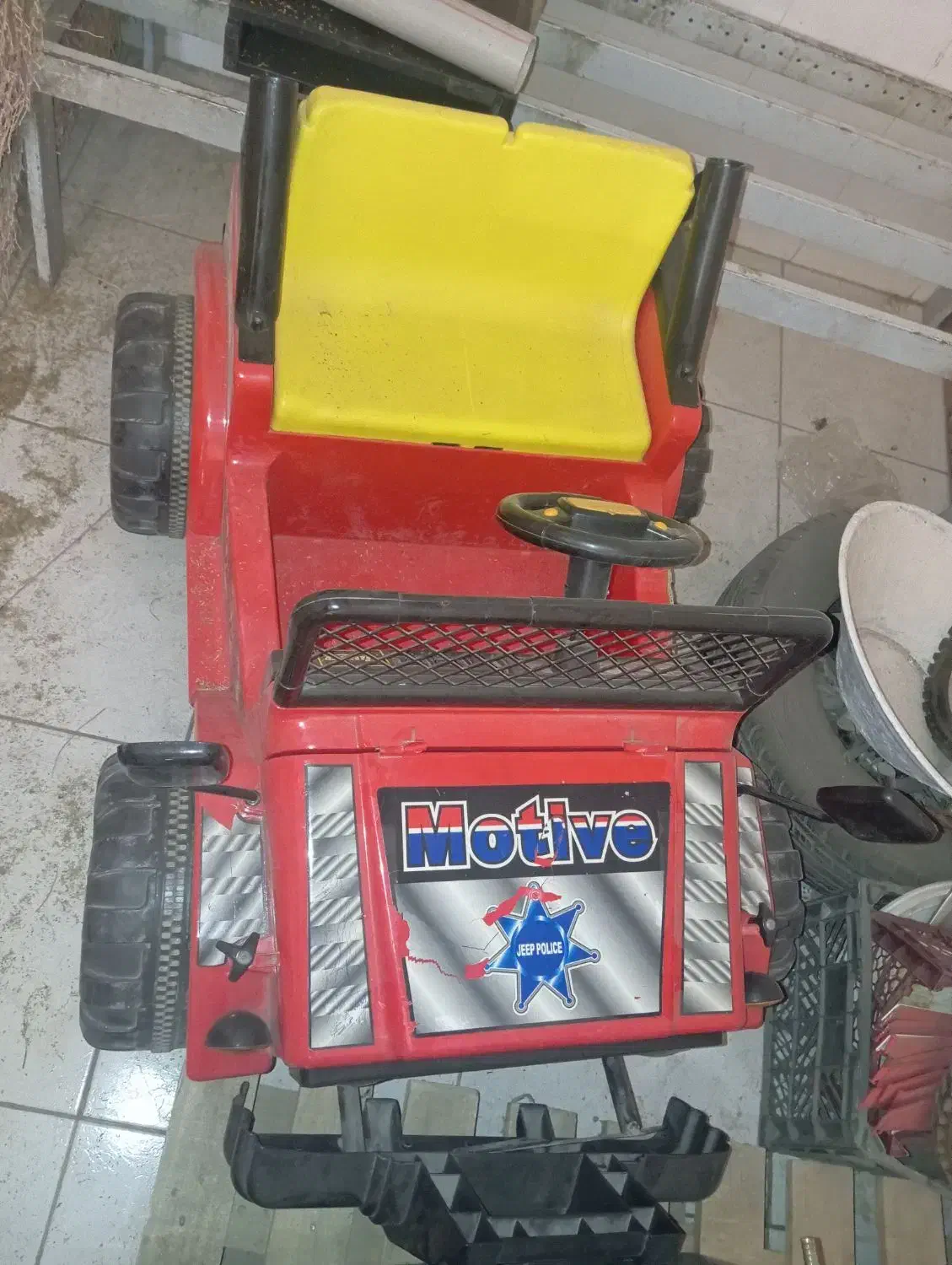 ماشین شارژی دو موتوره بزرگ در حد نو|اسباببازی|کرمانشاه, |دیوار