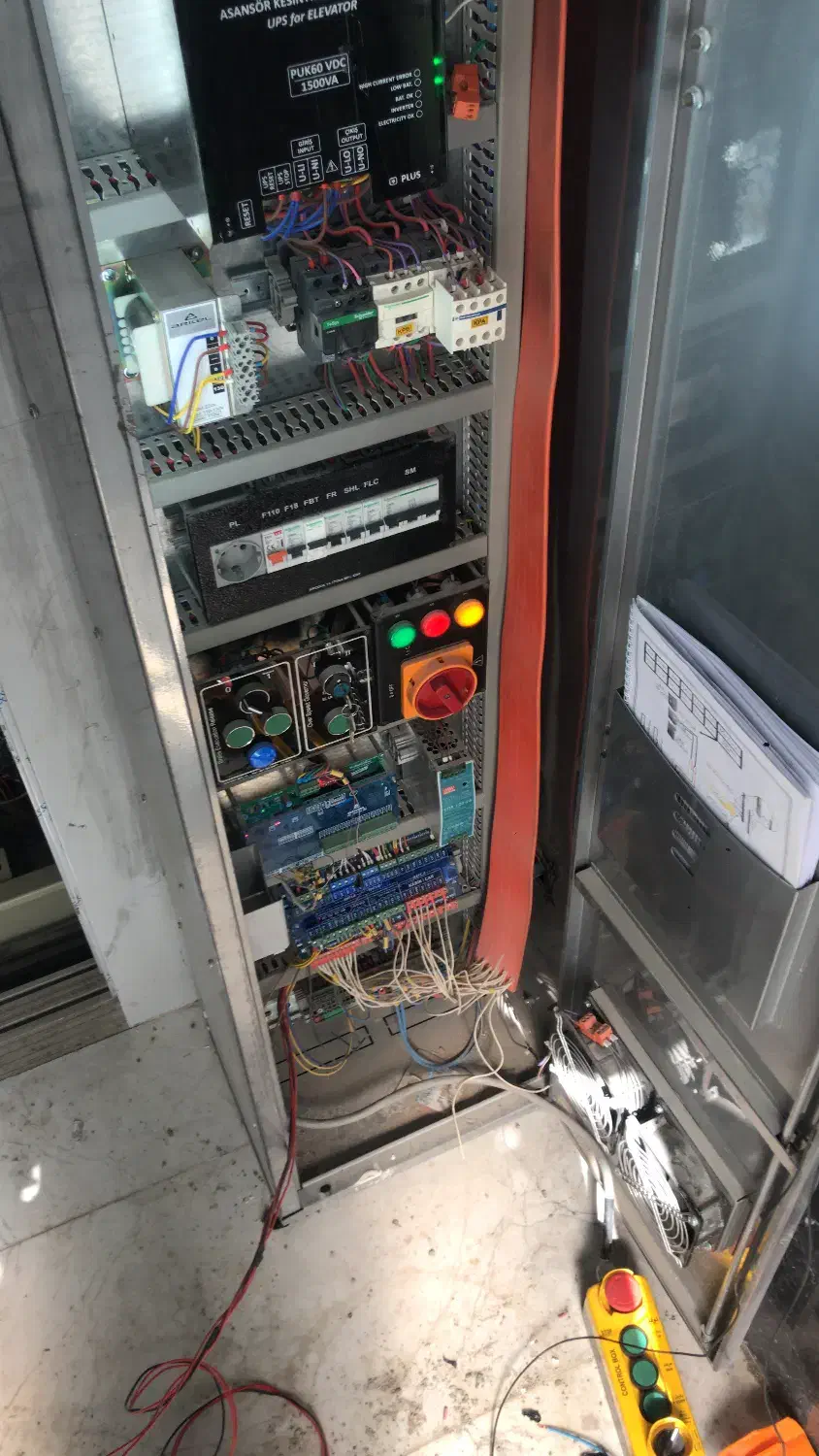 نصب ‌و‌ تعمیرات اساسی آسانسور ، نصب و فروش کلایمر|خدمات پیشه و مهارت|اراک, |دیوار