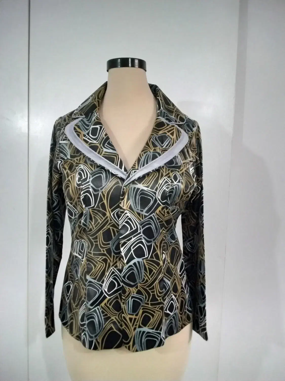 کت مجلسی|لباس|قم, عمار یاسر|دیوار