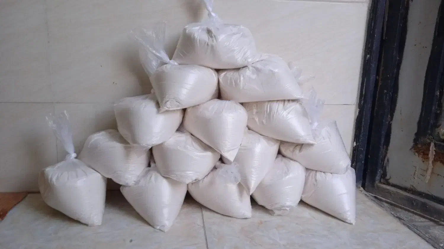 نمک|خوردنی و آشامیدنی|ایوان, |دیوار