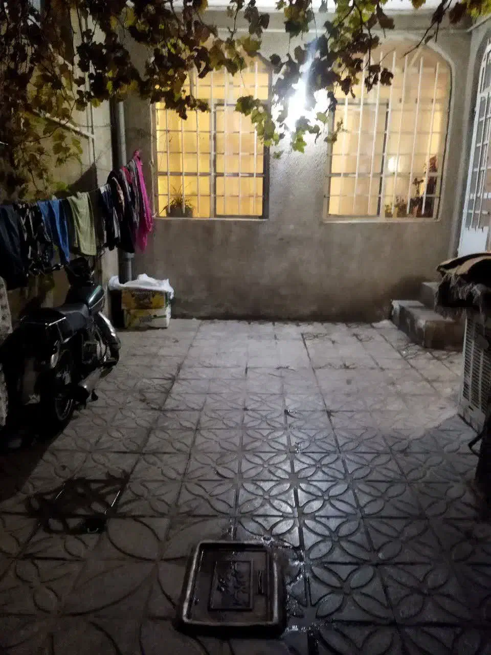 ویلای۹۵متری/حسن آبادماشین رو/۱خ/دربست/املاک پرهام|اجارهٔ آپارتمان|نهاوند, |دیوار