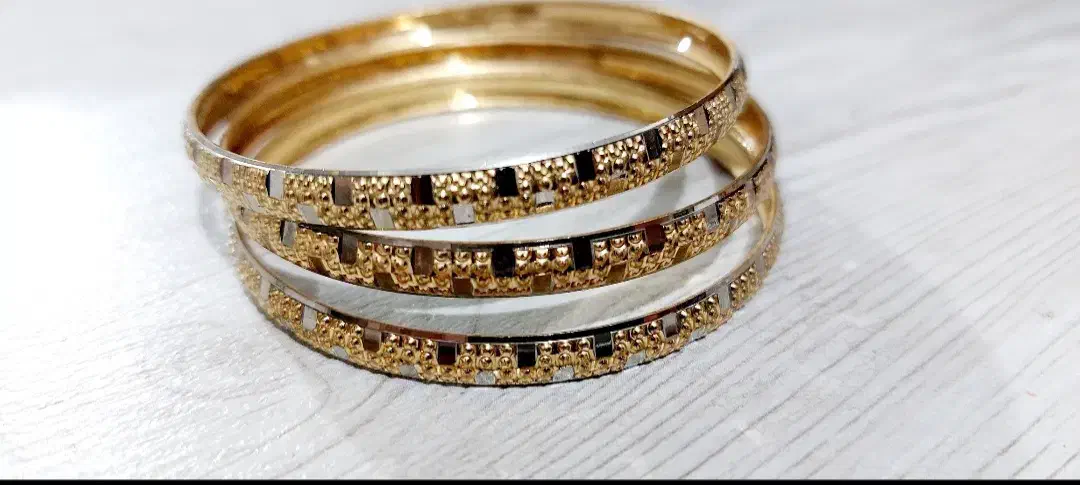 تلویزیون۱۴|تلویزیون و پروژکتور|سیرجان, |دیوار