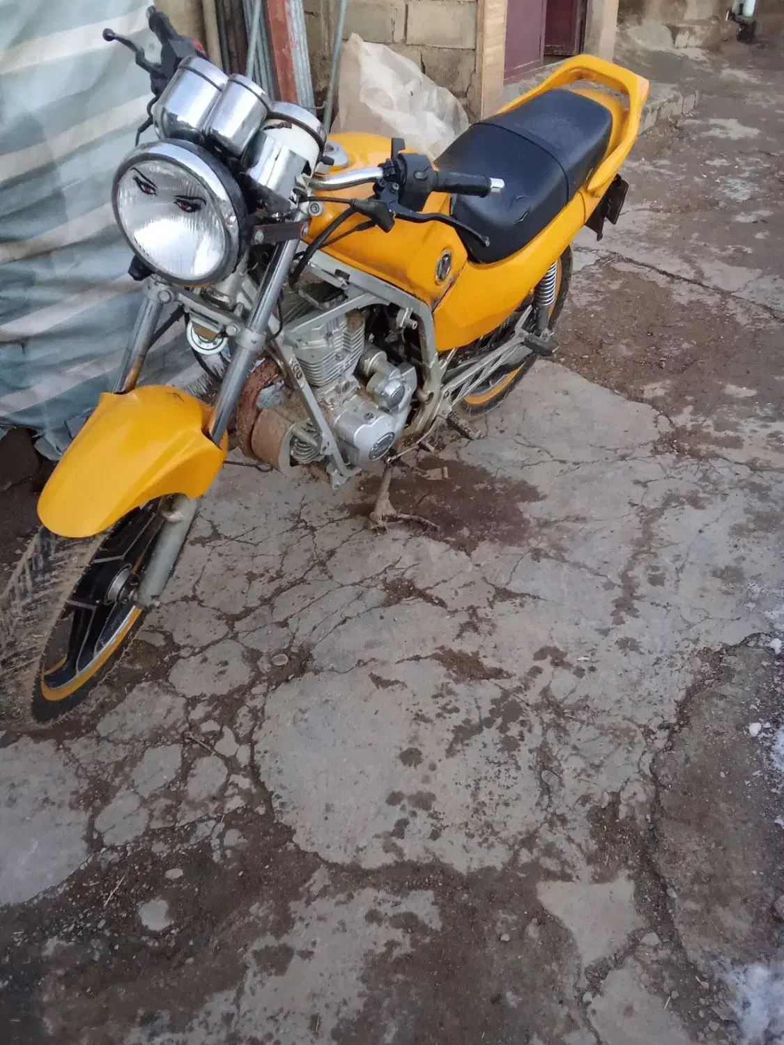 فروشی|موتورسیکلت|سقز, |دیوار