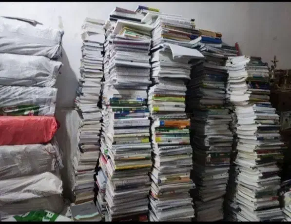 خریدکتاب،دفتر،روزنامه ضایعاتی|خدمات پیشه و مهارت|شهرکرد, |دیوار