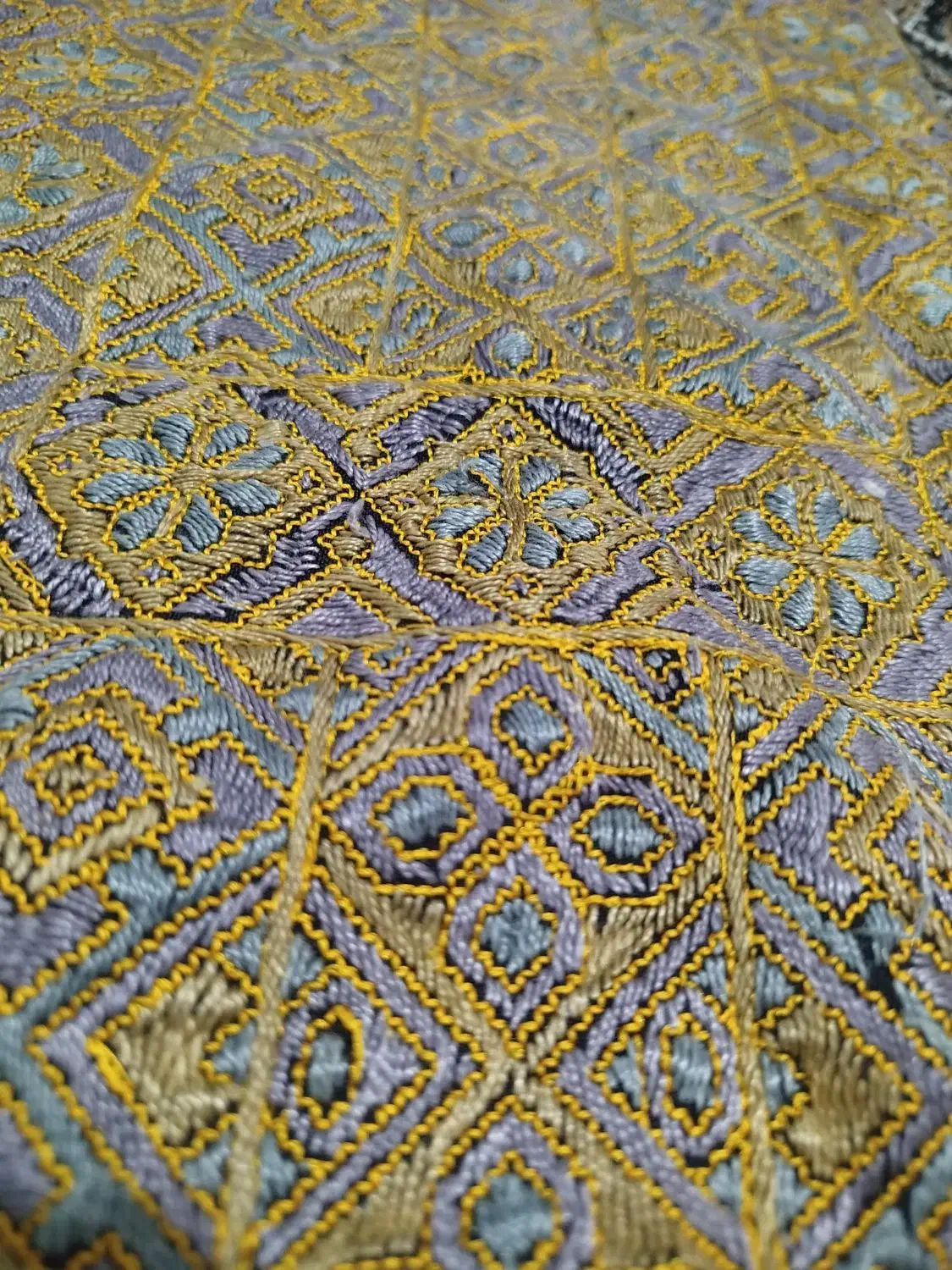 زی آستین|لباس|زابل, |دیوار