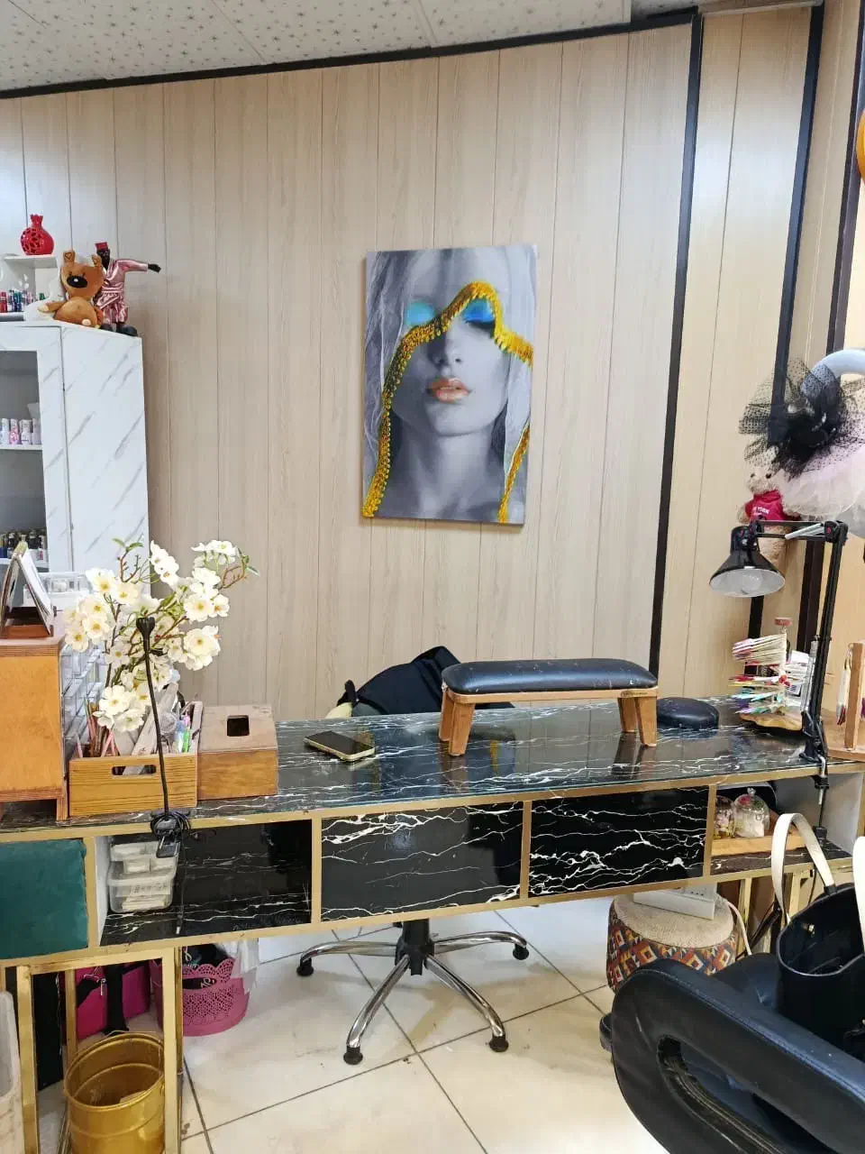 اجاره میز ناخن|آرایشگاه و سالن‌های زیبایی|تهران, شهر زیبا|دیوار