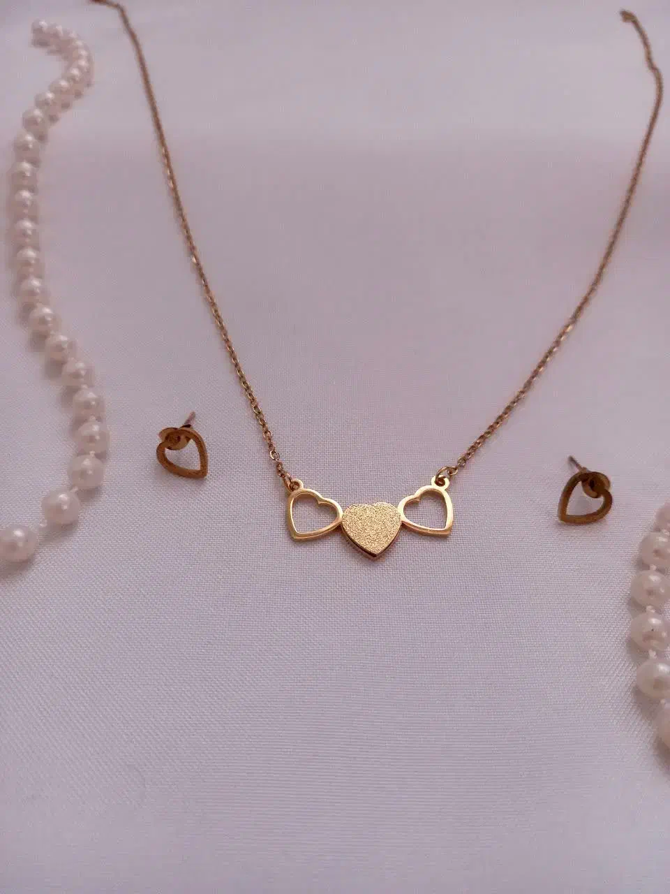 گردنبند و گوشواره رنگ ثابت|بدلیجات|ساوه, |دیوار